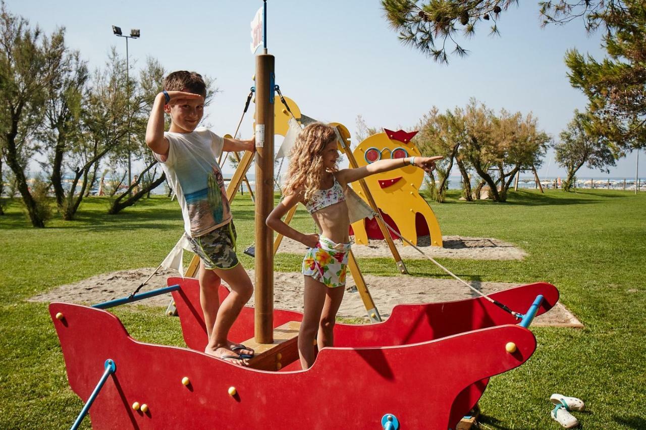 קוואלינו-טראפורטי Mediterraneo Camping Village מראה חיצוני תמונה